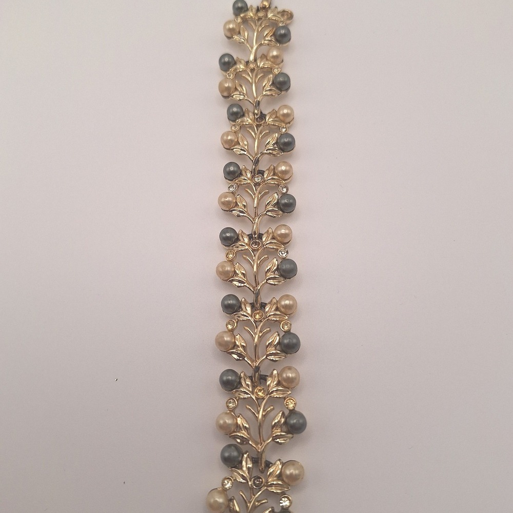 Vintage Sara Coventry leaves bracelet white gray stones openwork mid century ton